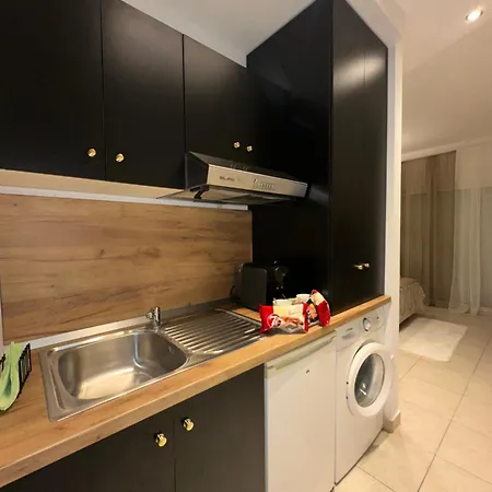 Luxury Living Skg 2 *