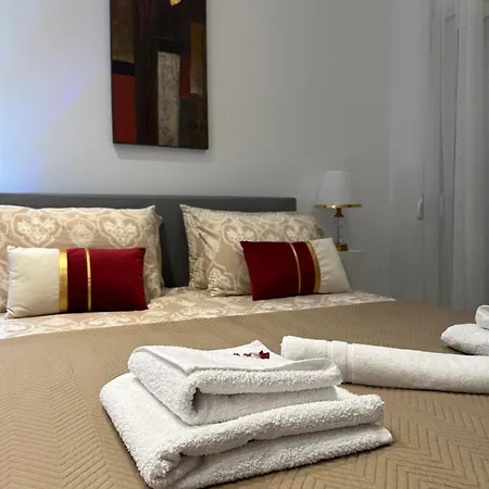 Luxury Living Skg 2 Apartmán *